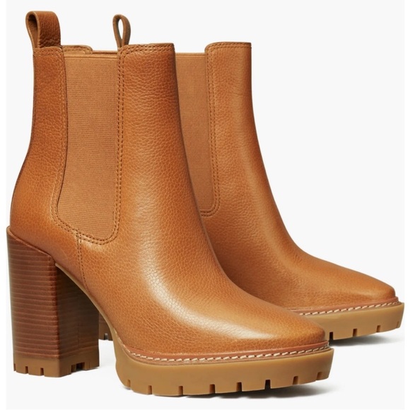 Tory Burch Shoes - NEW Tory Buch Chelsea 70mm Lug Bootie Size 6.5